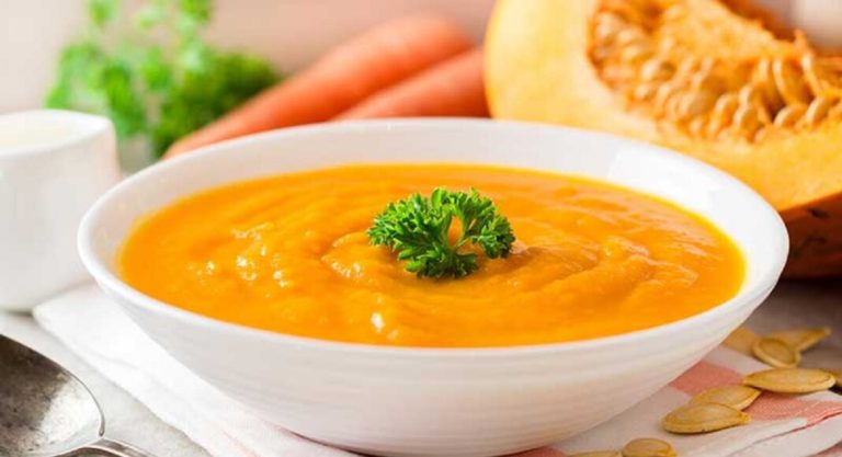 Soupe à la courge – La recette de grand-mère