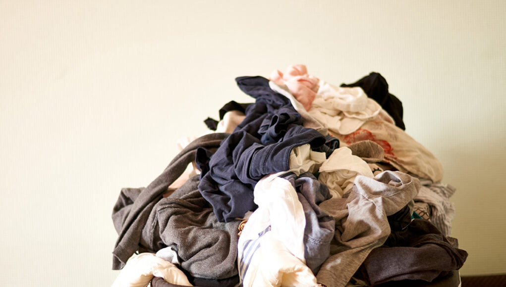 astuces de grand-mère contre l’odeur de transpiration sur le linge