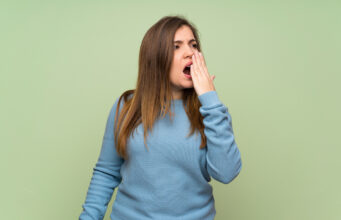 Mauvaise haleine : solutions naturelles et conseils pour une bouche fraîche Mauvaise haleine : solutions naturelles