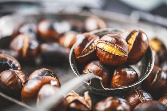 châtaignes grillées au four