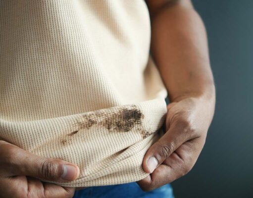 Comment enlever une tache de goudron facilement : Guide complet et astuces futées enlever une tache de goudron