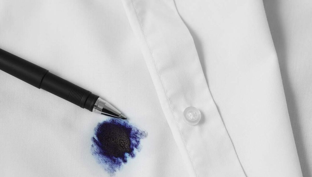 enlever une tache d’encre sur vos tissus