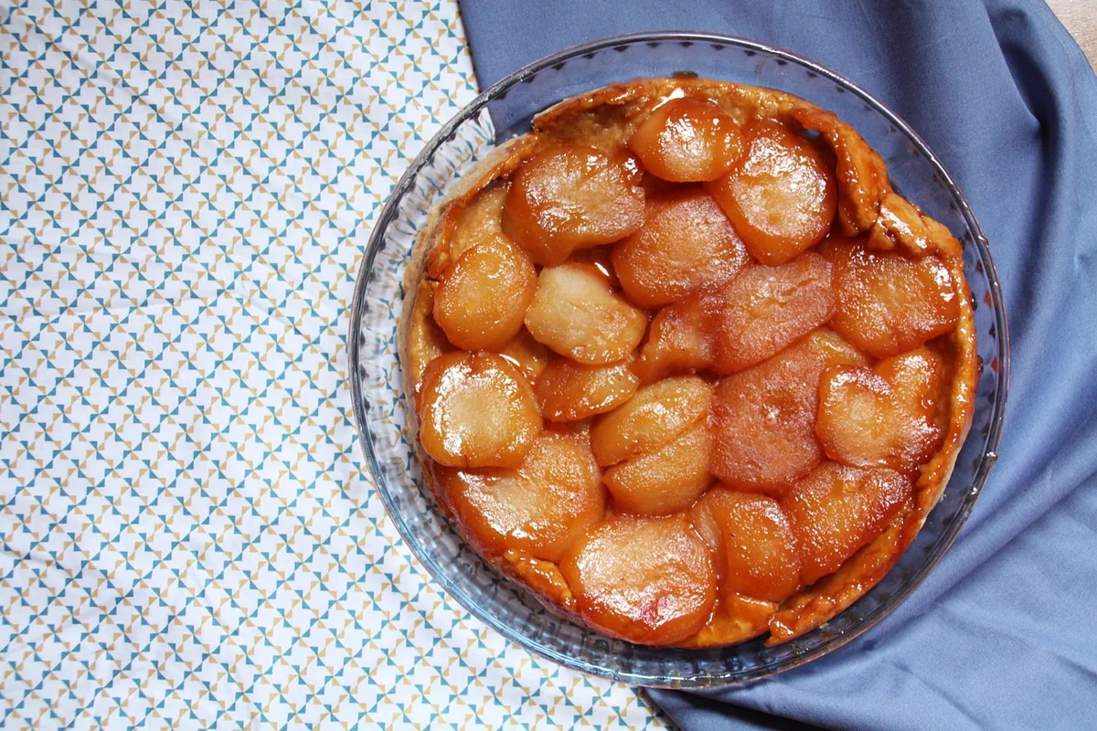 Tarte amandine aux poires : recette familiale